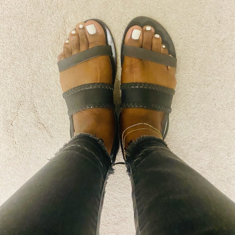 Valia Gabriel Sandals - Picture 3 of 12